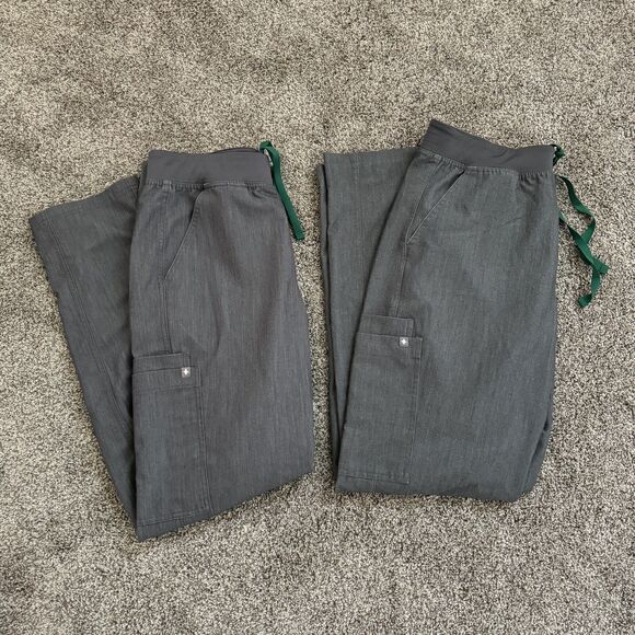 2 FIGS Axim Cargo Scrub Pants Graphite Gray T2001 Men’s Size Medium Bundle Lot - Picture 1 of 10